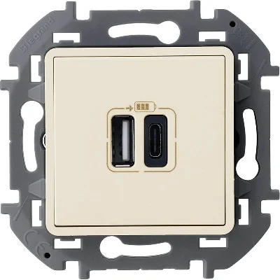 Устройство зарядное Inspiria с 2-мя USB разьемами A и C 240В/5В 3000мА сл. кость IEK 673761